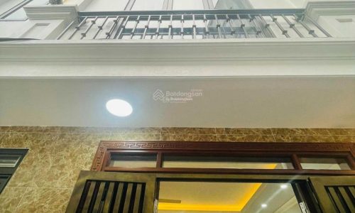 Chính chủ bán nhà Đông Quan, Cầu Giấy mới xây thoáng mát – cách phố chỉ 40m rẻ