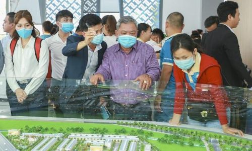 Dự đoán thị trường Bất Động Sản cuối năm kẻ bán lỗ, người bung hàng