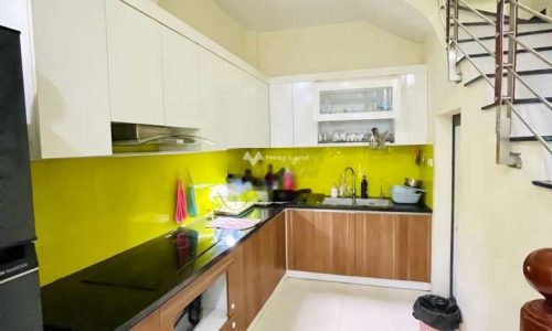 Bán nhà chính chủ cầu giấy : Bán nhà tại Nguyễn Khánh Toàn 30m2