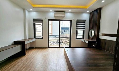 Bán nhà riêng quận cầu giấy 5 tỷ: Nhà đẹp Phạm Văn Đồng 10m ra ô tô tránh