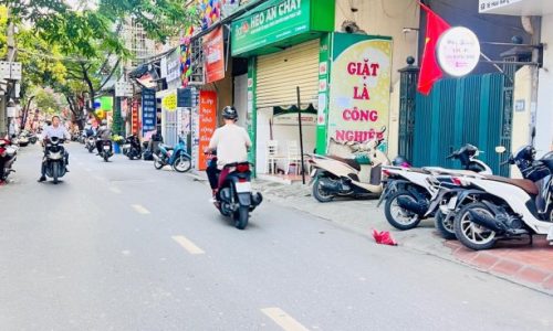 Bán nhà tại Cầu Giấy: Bán căn nhà phố Yên Hòa, mặt phố kinh doanh sầm uất